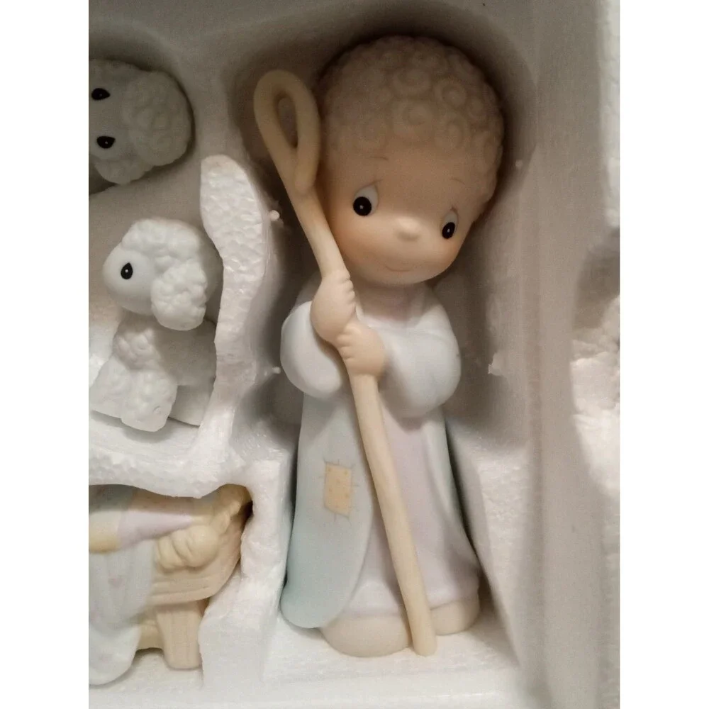 Precious Moments 9 Piece Enesco Set 104000 Come Let Us Adore  Him 1986 BisqueNew